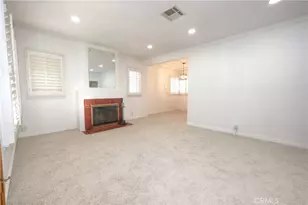 8725 S Gramercy Pl, Los Angeles, CA 90047 - Photo 37