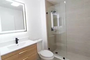 12601 Van Nuys, Pacoima, CA 91331 - Photo 13
