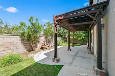 6981 Wild Lupine Road, Eastvale, CA 92880 - Photo 35