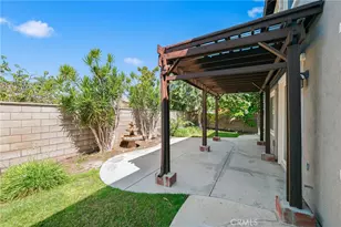 6981 Wild Lupine Rd, Eastvale, CA 92880 - Photo 35