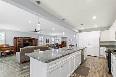 3147 E Yellowstone Drive, Ontario, CA 91762 - Photo 9