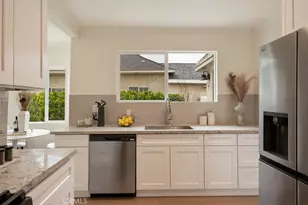 2070 El Sereno, Pasadena, CA 91103 - Photo 11