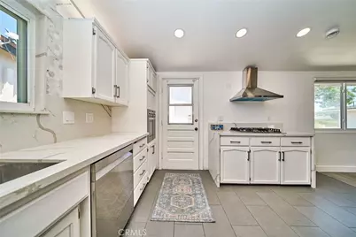 14839 Gandesa Road, La Mirada, CA 90638 - Photo 13