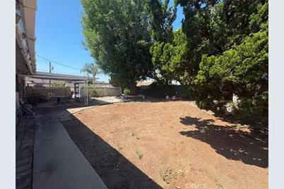 221 E Elwood, Glendora, CA 91741 - Photo 11
