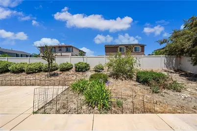 13180 Quarter Horse Drive, Jurupa, CA 92880 - Photo 33