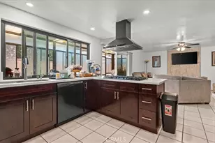809 E Cyrene St, Carson, CA 90746 - Photo 17