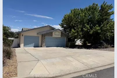 13105 Yellowstone, Victorville, CA 92395 - Photo 3