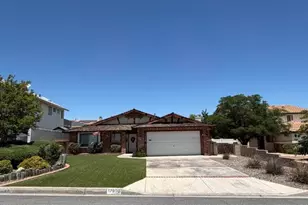 17950 Fremontia, Victorville, CA 92395 - Photo 1
