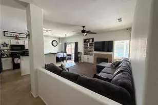 13698 Gateway, Victorville, CA 92392 - Photo 9
