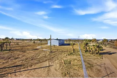 12076 Lager Road, Phelan, CA 92371 - Photo 3