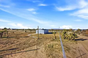 12076 Lager Rd, Phelan, CA 92371 - Photo 3