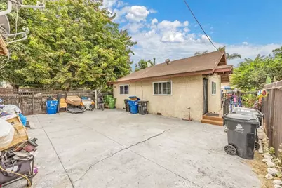 158 W Martin Luther King Jr, Los Angeles, CA 90037 - Photo 9