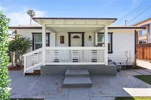 450 N Holliston, Pasadena, CA 91106 - Photo 1