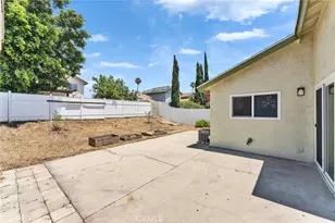 16268 Barbee St, Fontana, CA 92336 - Photo 17