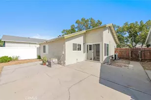 16268 Barbee, Fontana, CA 92336 - Photo 15