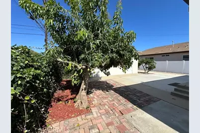 15804 Dalton Avenue, Gardena, CA 90247 - Photo 15
