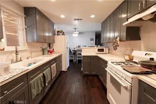 16255 Teton, Victorville, CA 92395 - Photo 13