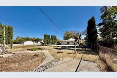 1276 W 31st, San Bernardino, CA 92405 - Photo 19
