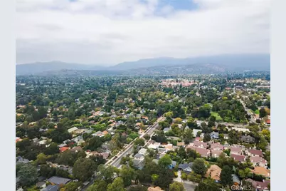361 W 6th Street, Claremont, CA 91711 - Photo 35