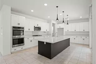 2583 E Hazel St, Ontario, CA 91762 - Photo 11