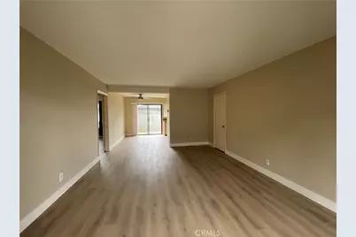 61 Streamwood, Irvine, CA 92620 - Photo 5