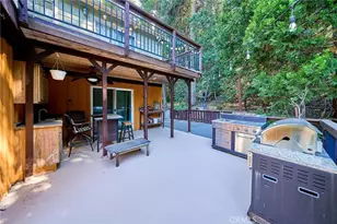 23891 Lakeview, Crestline, CA 92325 - Photo 11