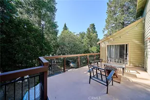 23891 Lakeview, Crestline, CA 92325 - Photo 9