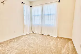 27474 Quiet View Pl, Valencia, CA 91381 - Photo 13