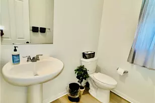 27474 Quiet View Pl, Valencia, CA 91381 - Photo 17