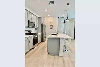 27474 Quiet View Place, Valencia, CA 91381 - Photo 7