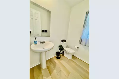 27474 Quiet View Place, Valencia, CA 91381 - Photo 17