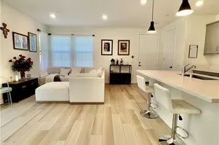 27474 Quiet View Pl, Valencia, CA 91381 - Photo 5