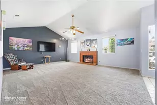 2562 Alegre Ave, Hemet, CA 92545 - Photo 11