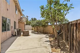 14126 Tuolumne Ct, Fontana, CA 92336 - Photo 51