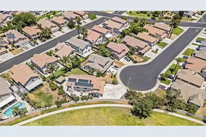 14126 Tuolumne Court, Fontana, CA 92336 - Photo 7