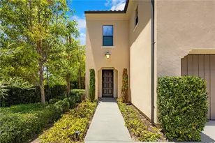 121 Mangrove Banks, Irvine, CA 92620 - Photo 3