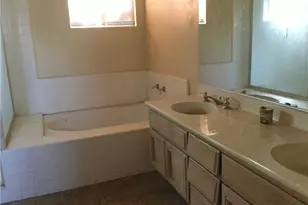 2060 Cedar Glen Dr, Corona, CA 92879 - Photo 19