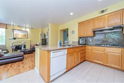 18820 Leesbury, Rowland Heights, CA 91748 - Photo 23