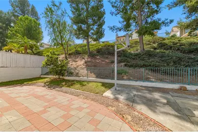 18820 Leesbury, Rowland Heights, CA 91748 - Photo 49