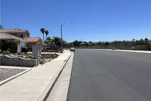 44842 Tehachapi, Temecula, CA 92592 - Photo 11