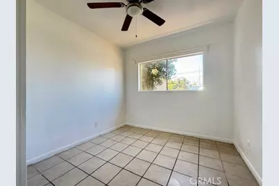 818 E C St, Colton, CA 92324 - Photo 7