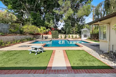 602 N Michillinda Avenue, Sierra Madre, CA 91024 - Photo 27