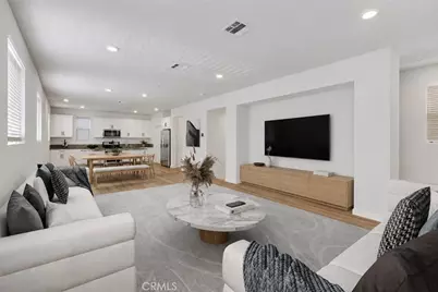 14700 Sherman Way, Van Nuys, CA 91405 - Photo 1