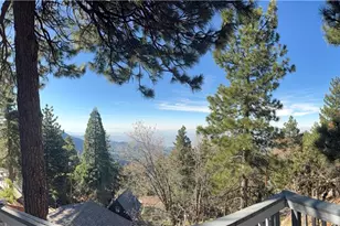 31563 Inspiration Dr, Running Springs, CA 92382 - Photo 11