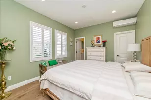 220 Barnes Rd, Tustin, CA 92782 - Photo 43