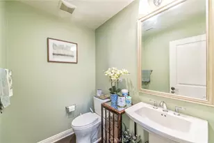 220 Barnes Rd, Tustin, CA 92782 - Photo 23