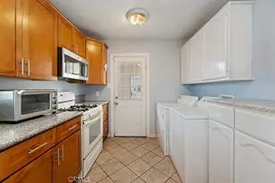 4074 Santa Ana, South Gate, CA 90280 - Photo 11
