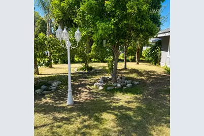 1760 N Date, Rialto, CA 92376 - Photo 17