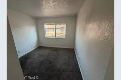 16605 Upland Ave #E ##E, Fontana, CA 92335 - Photo 15