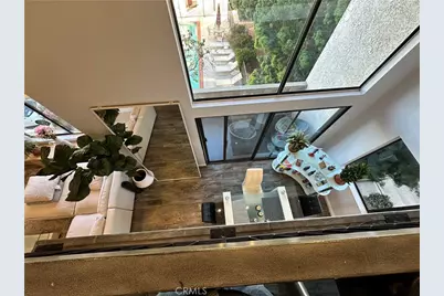 18445 Hatteras Street #402, Tarzana, CA 91356 - Photo 17